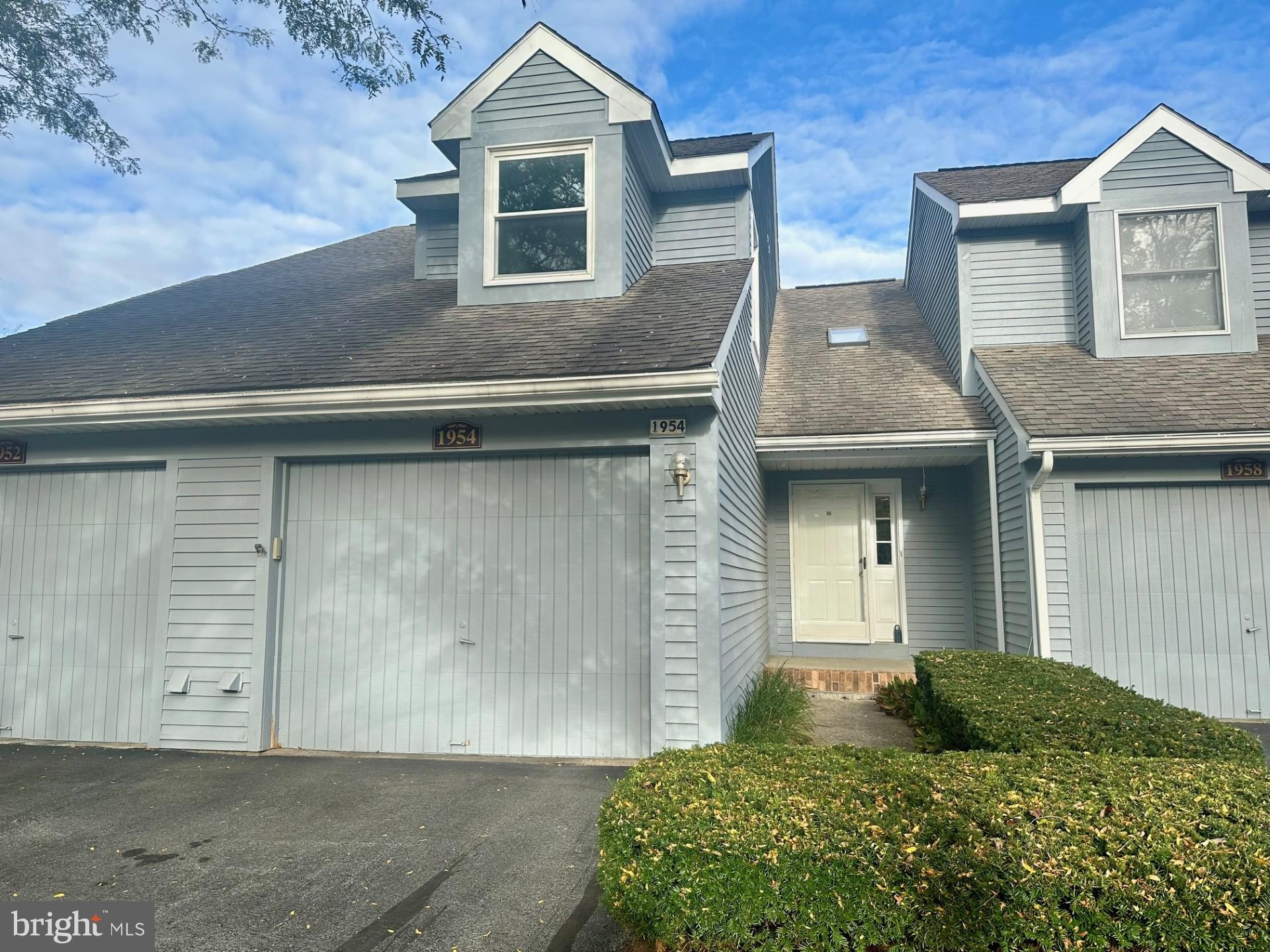 CEDAR KNOLL - Residential