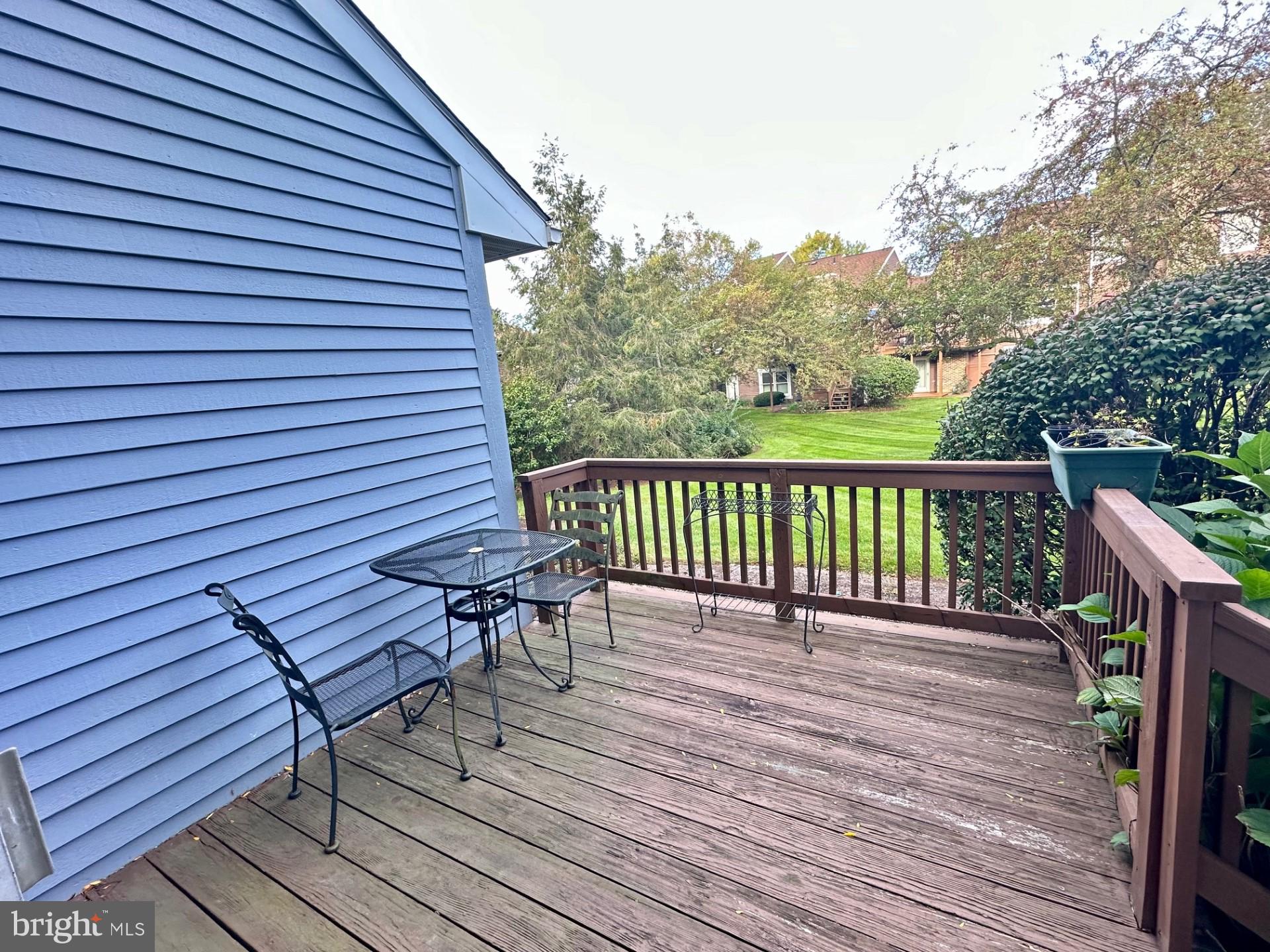 CEDAR KNOLL - Residential