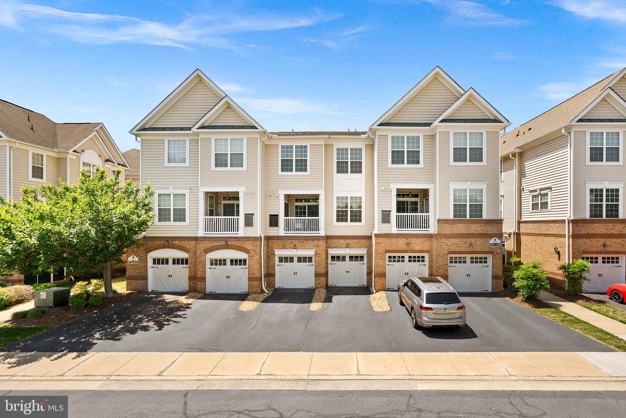 BELMONT COUNTRY CLUB - Residential
