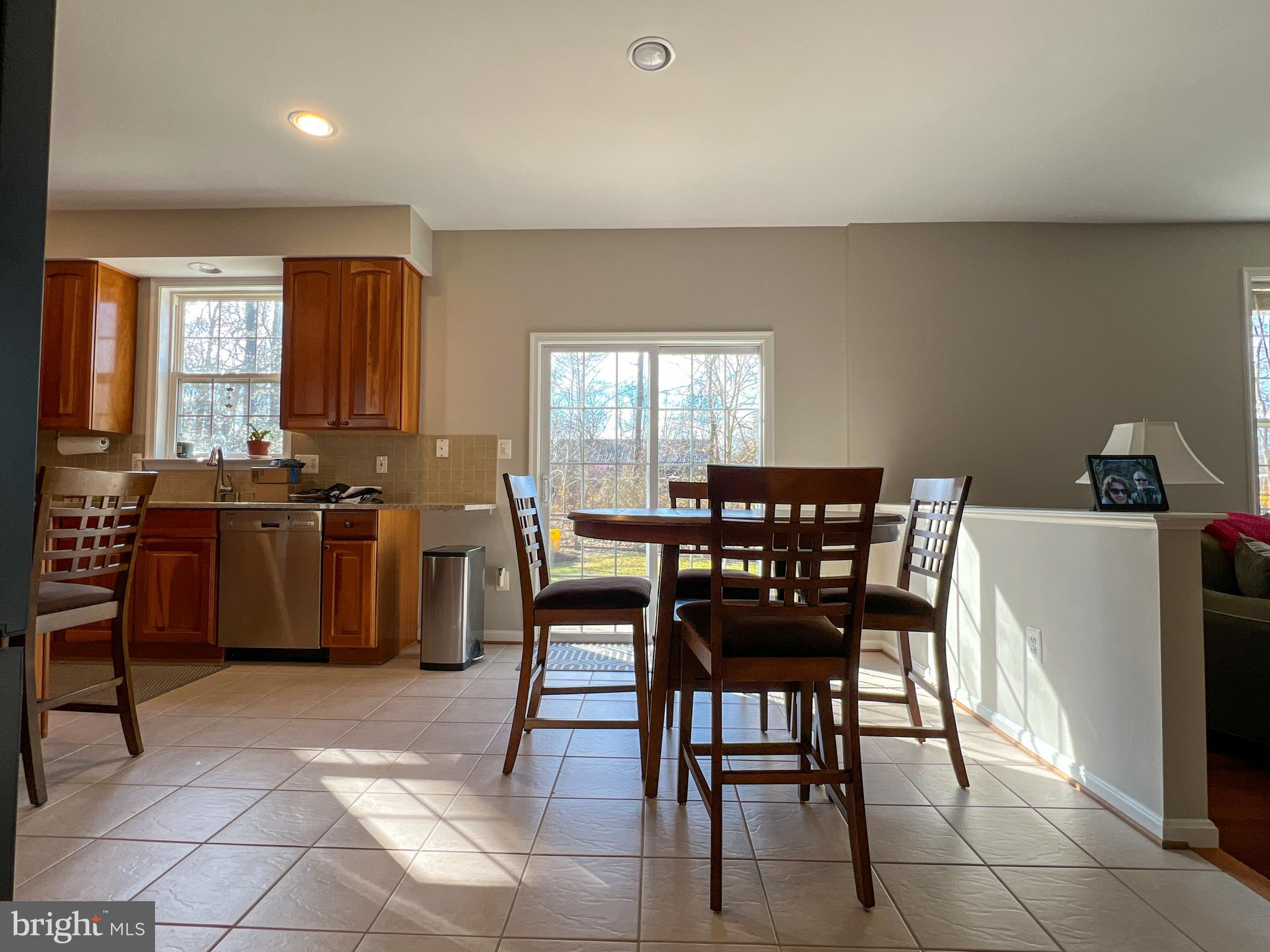 FARMINGTON VILLAGE - Residential