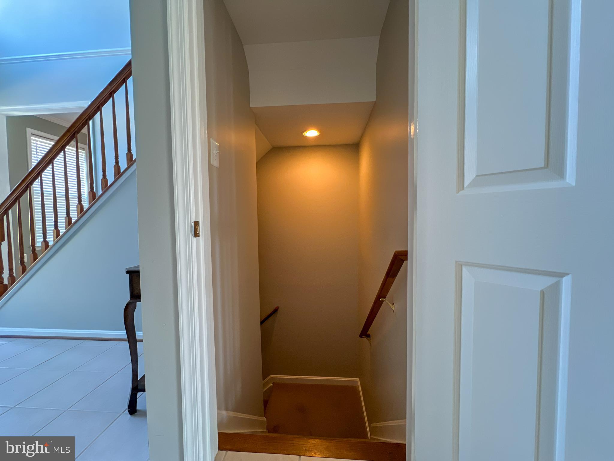 FARMINGTON VILLAGE - Residential