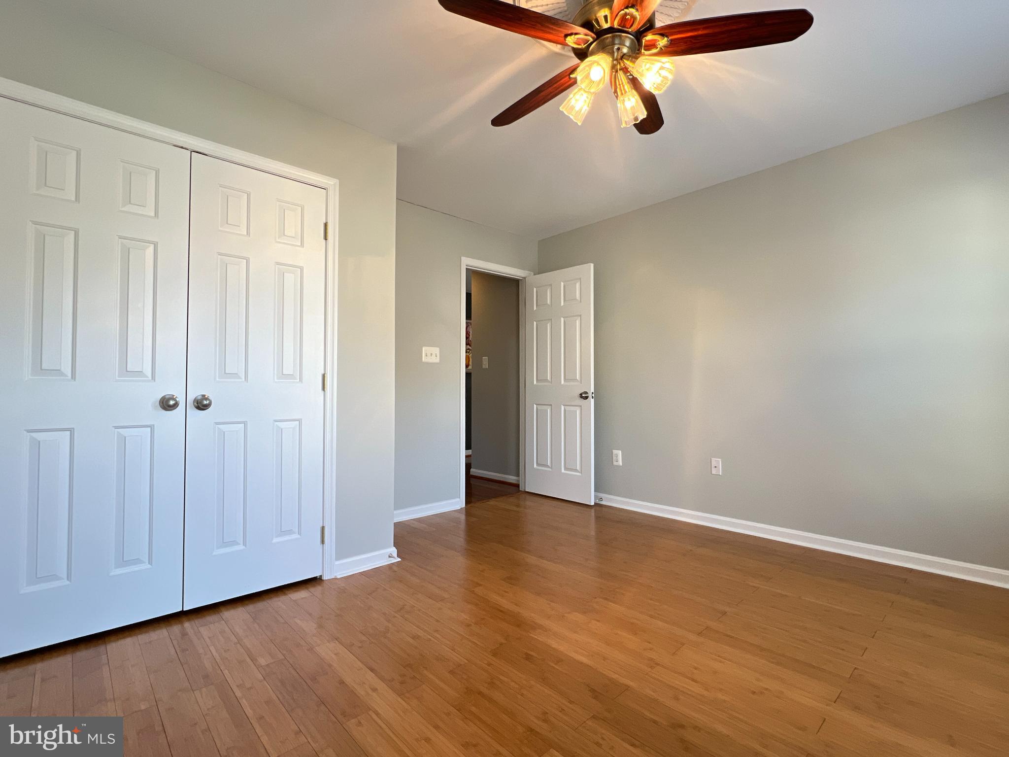 FARMINGTON VILLAGE - Residential