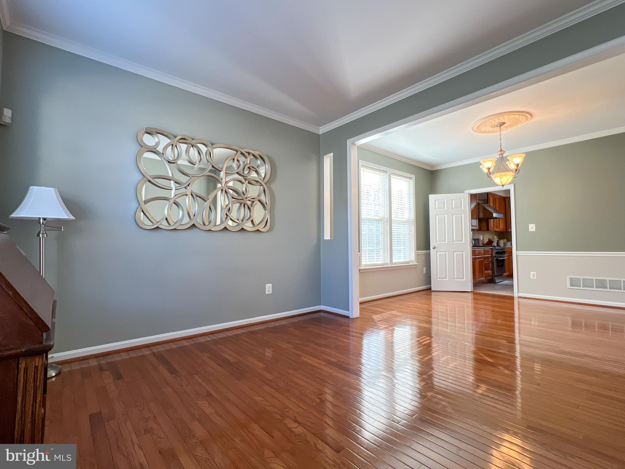 FARMINGTON VILLAGE - Residential