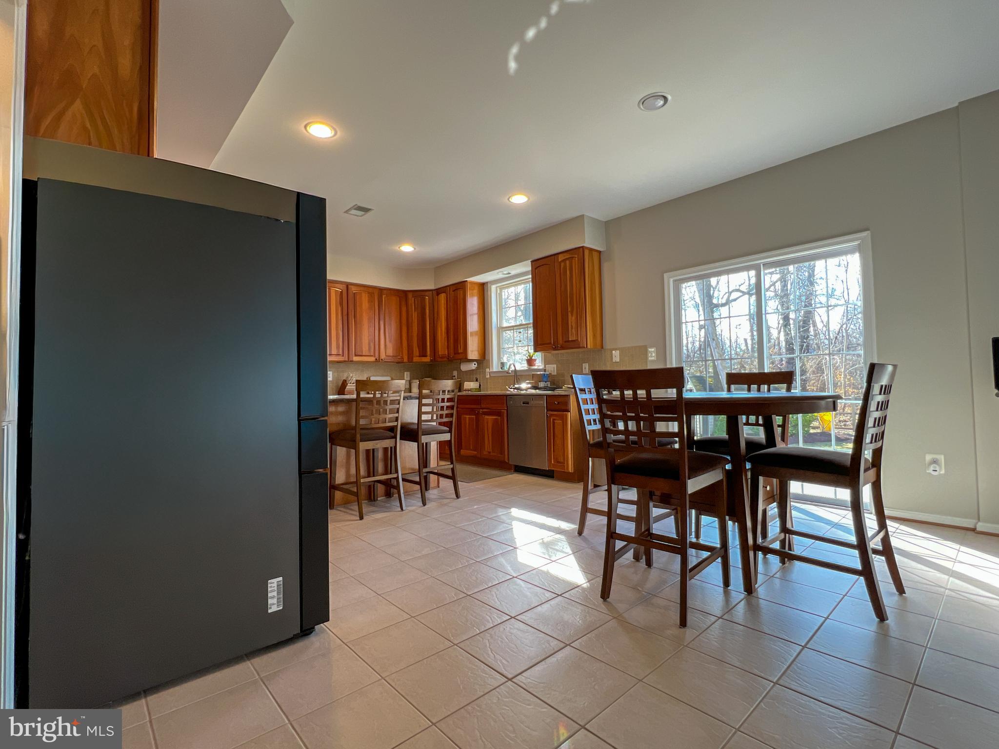 FARMINGTON VILLAGE - Residential