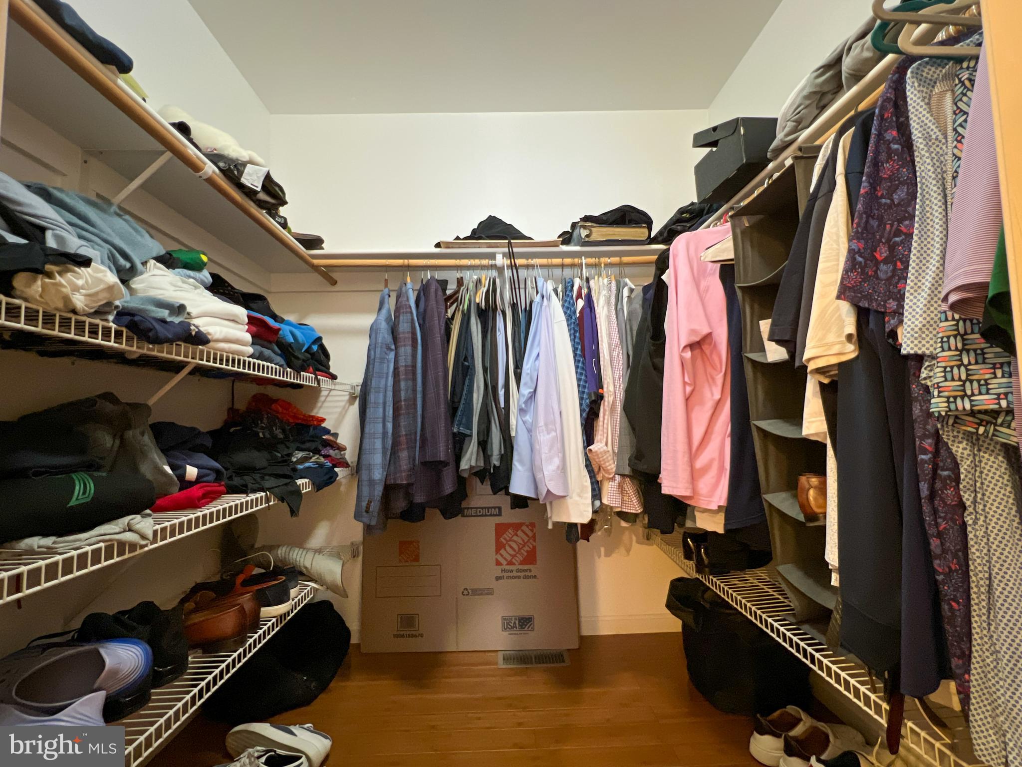 FARMINGTON VILLAGE - Residential