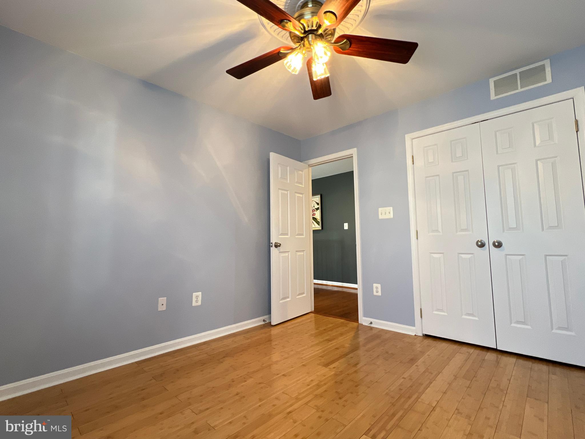 FARMINGTON VILLAGE - Residential