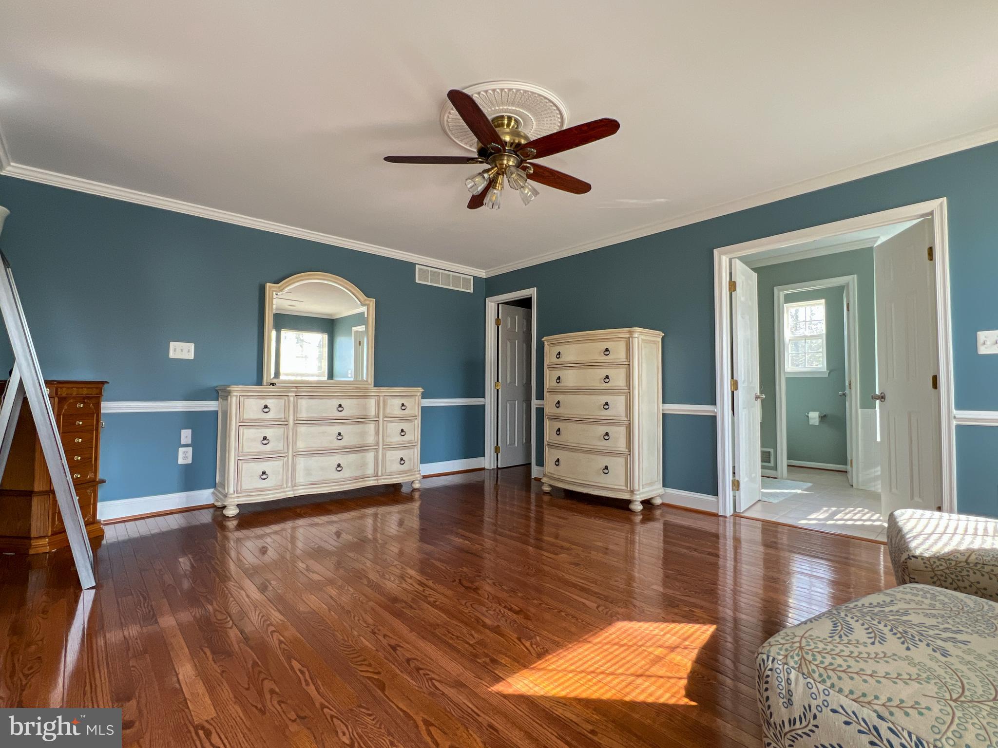 FARMINGTON VILLAGE - Residential