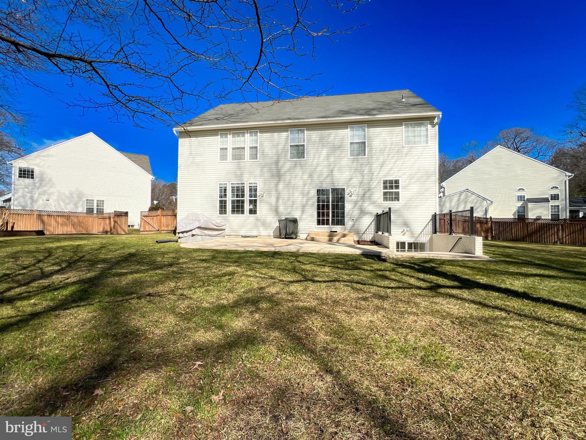 FARMINGTON VILLAGE - Residential