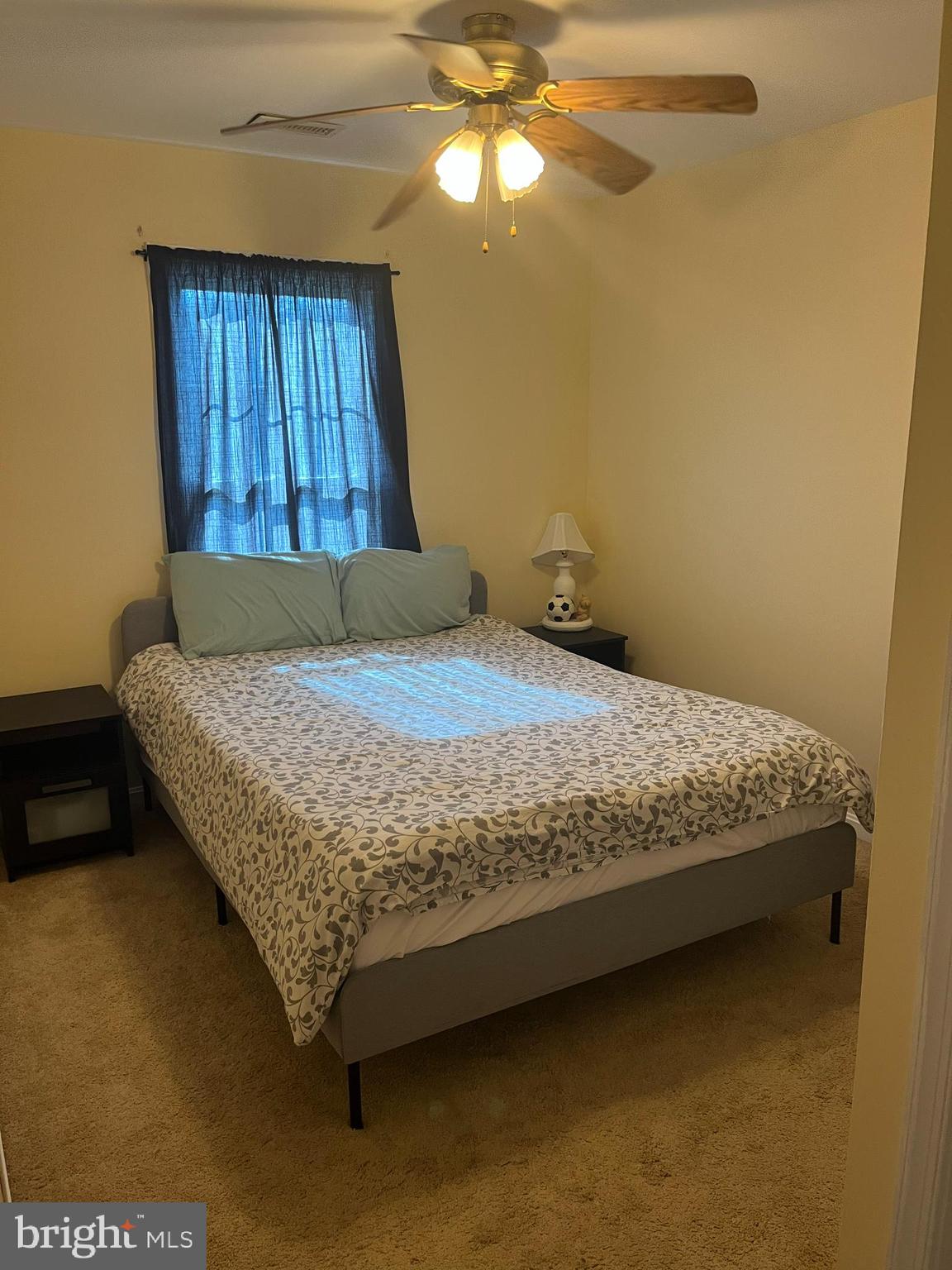 PRINCETON WOODS - Residential Lease