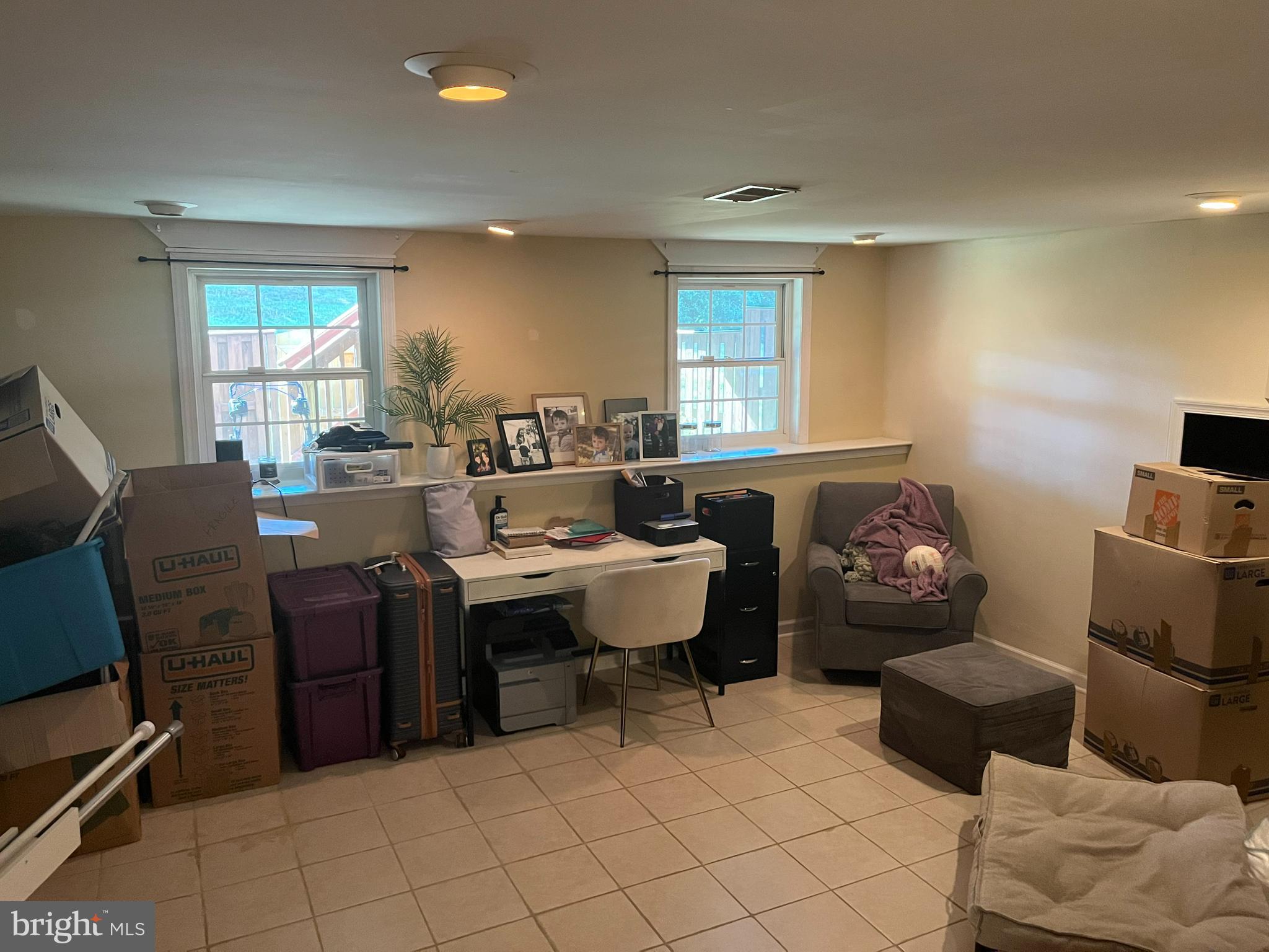 PRINCETON WOODS - Residential Lease