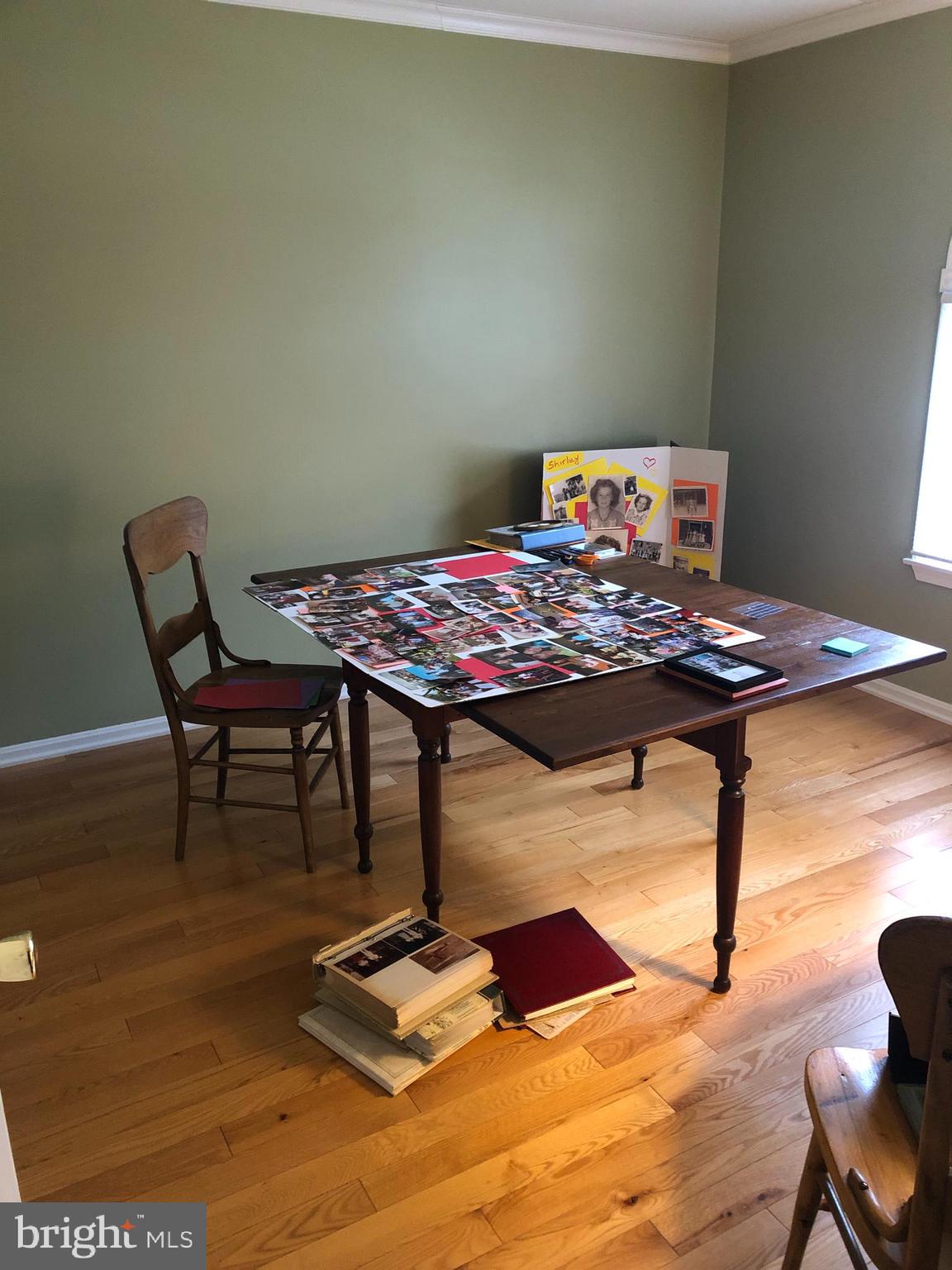 STRAWBERRY COURT - Residential