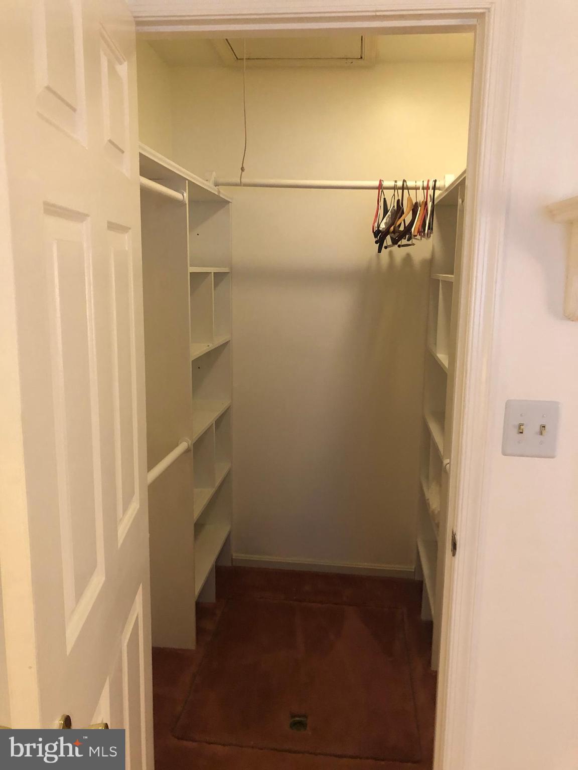 STRAWBERRY COURT - Residential