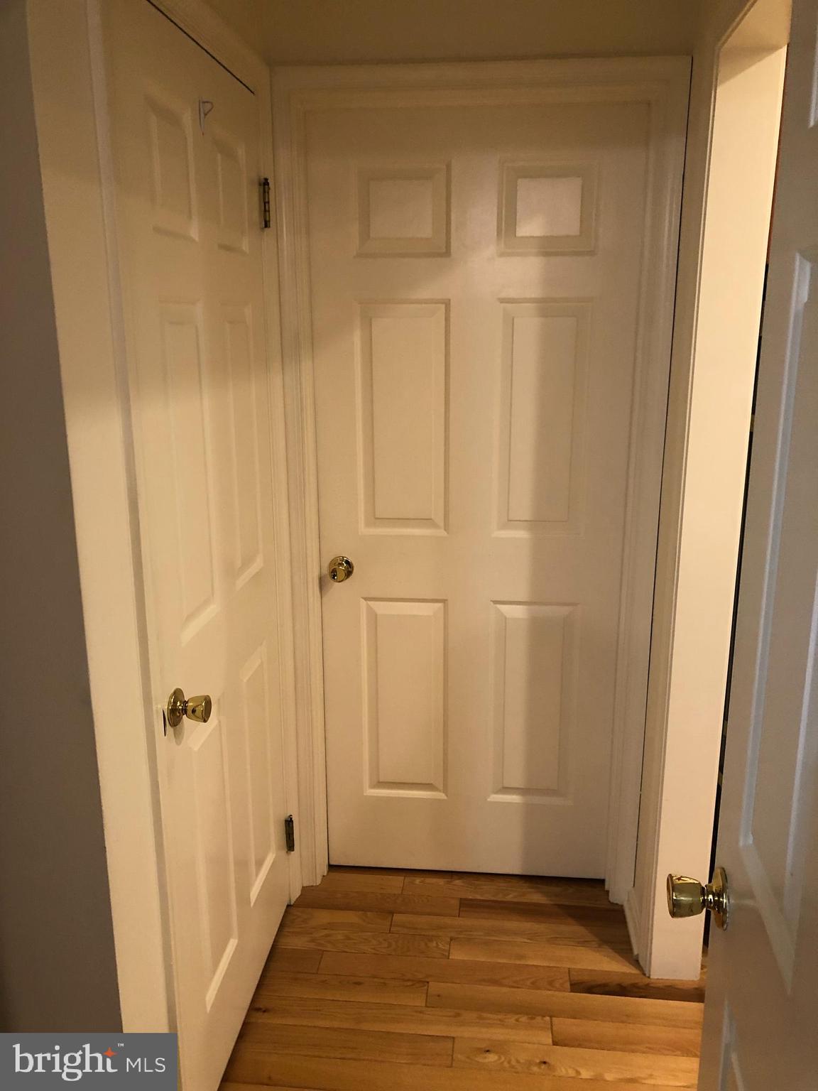 STRAWBERRY COURT - Residential