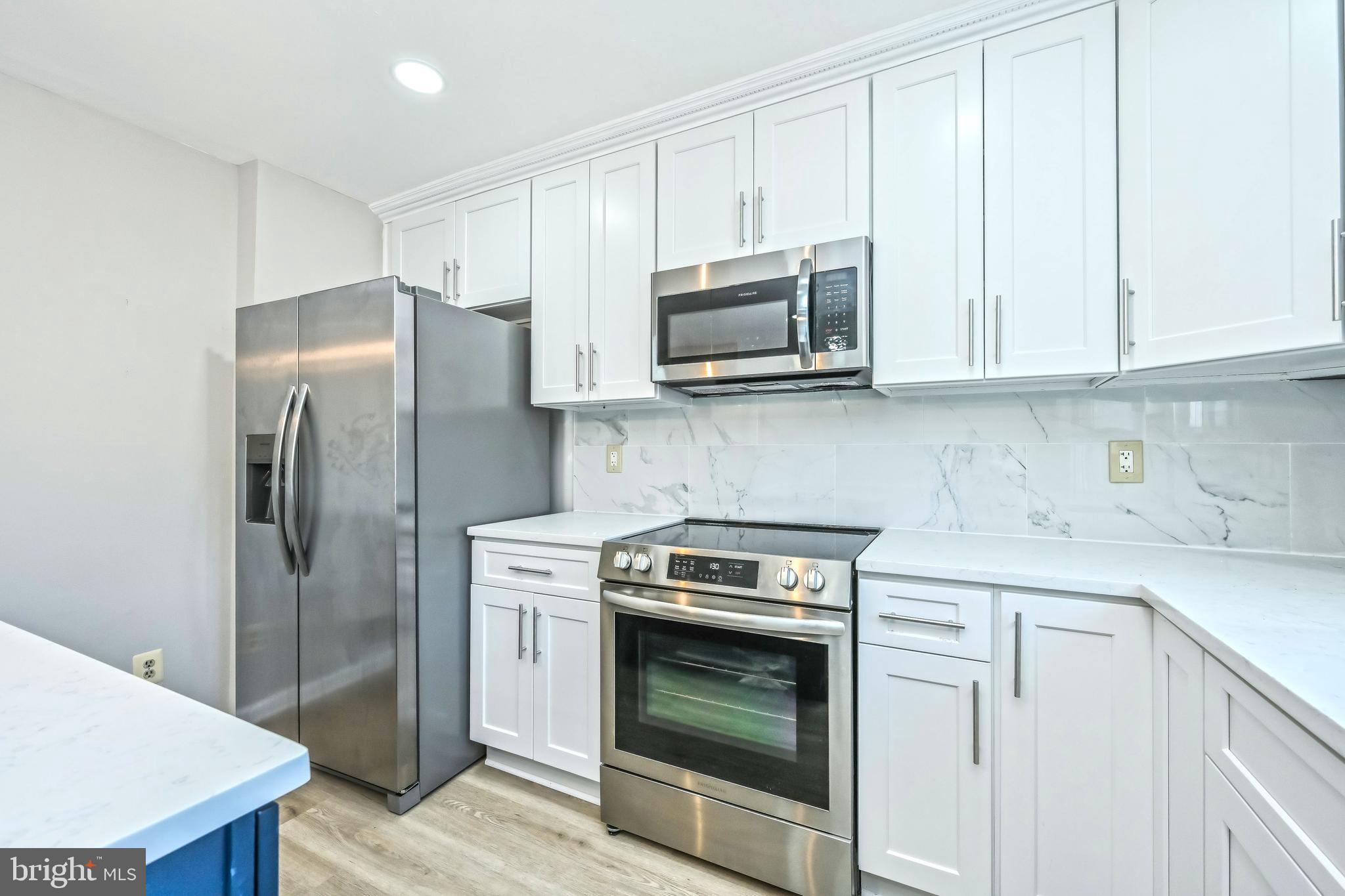 MONTGOMERY MEADOWS - Residential