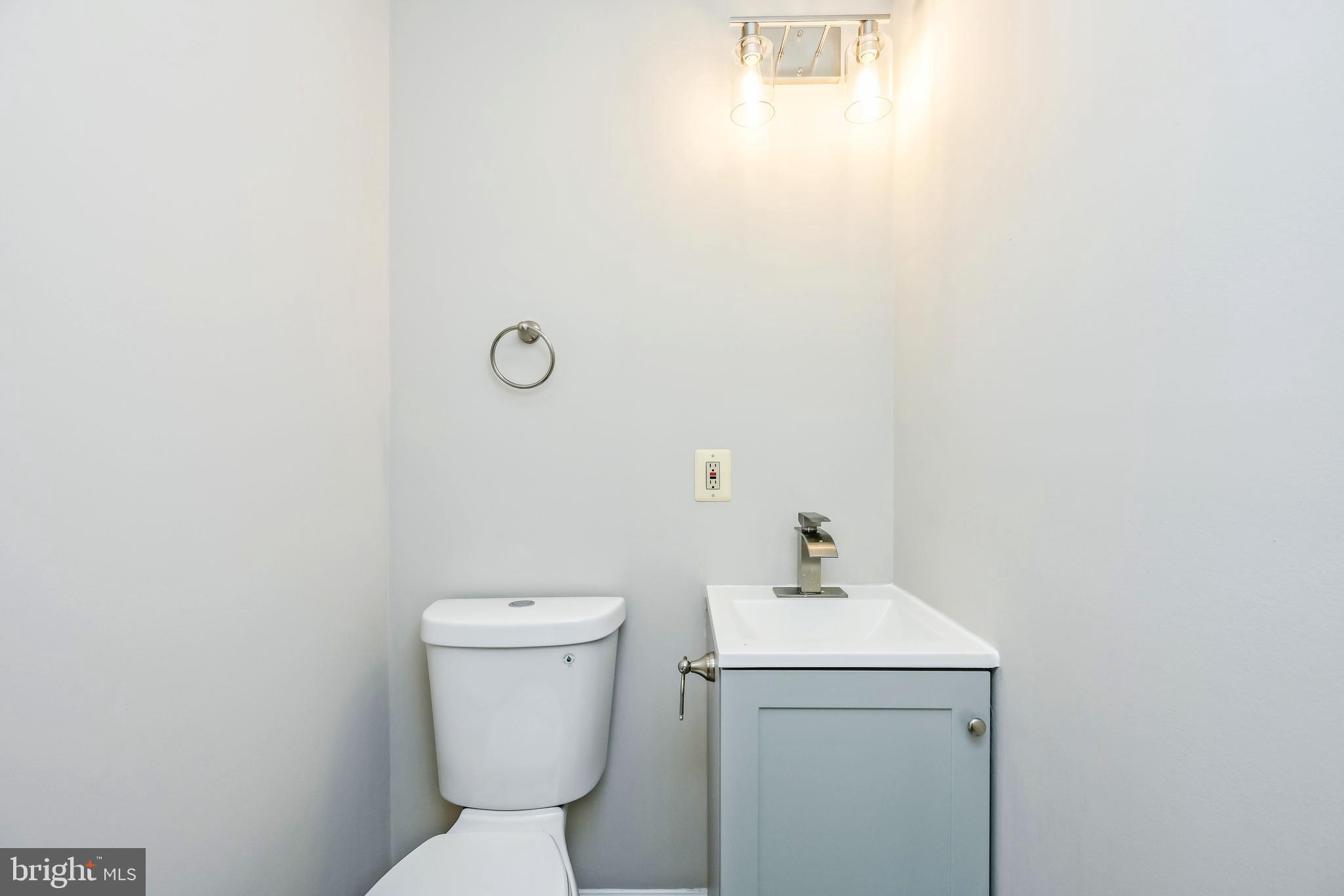 MONTGOMERY MEADOWS - Residential