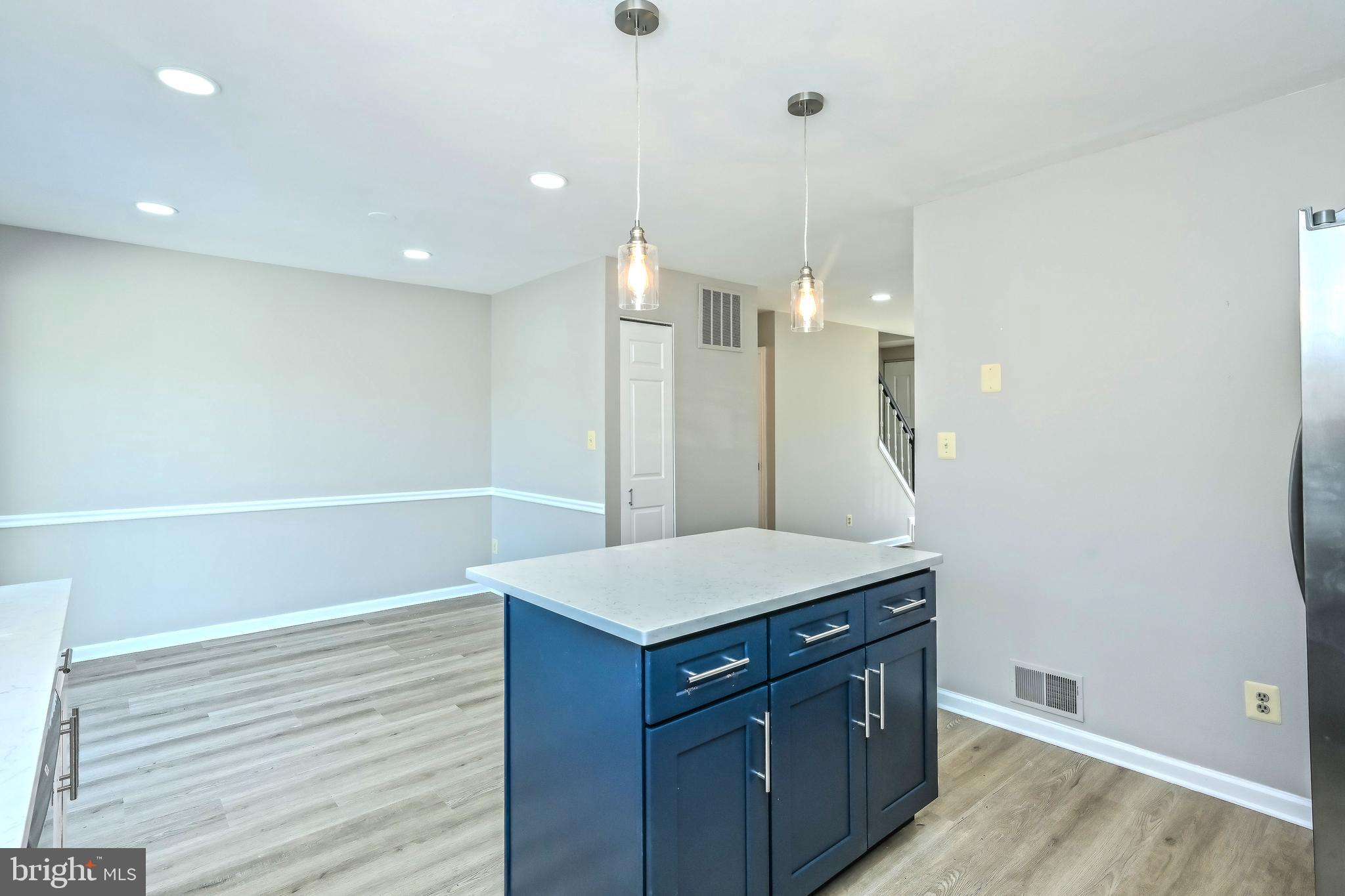 MONTGOMERY MEADOWS - Residential