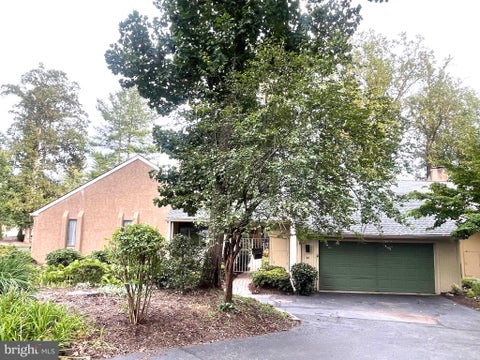 Condo For Sale - 40 Toft Woods Way<br/> MEDIA, PA 19063