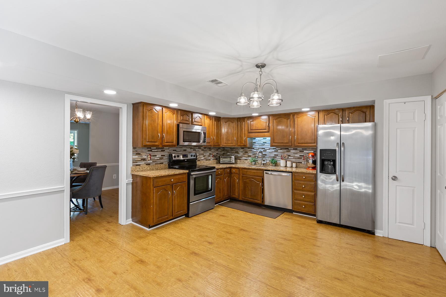 DUNN LORING HIGHLANDS - Residential