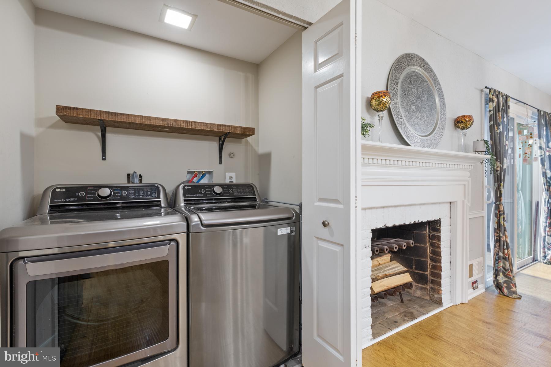 DUNN LORING HIGHLANDS - Residential