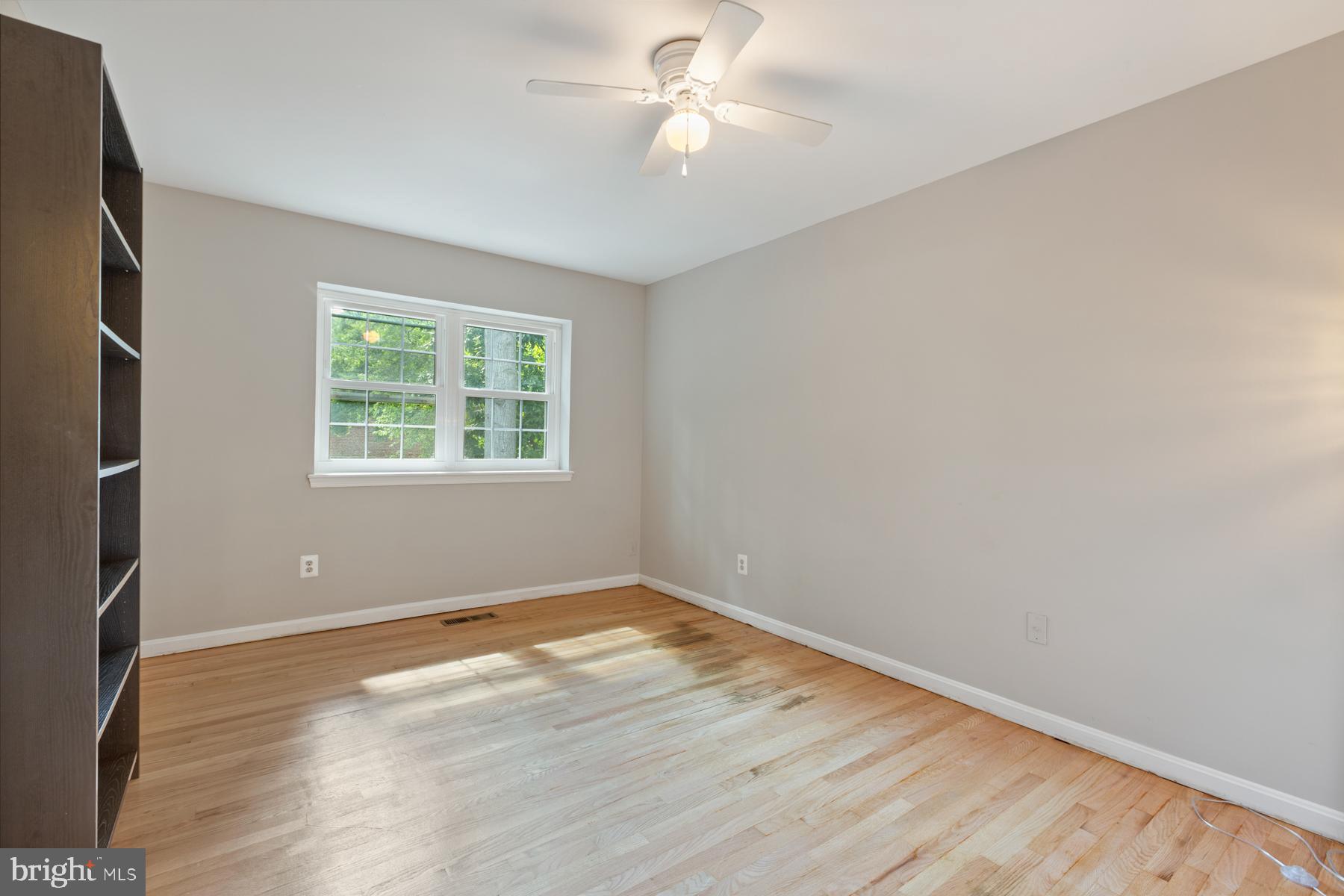 DUNN LORING HIGHLANDS - Residential