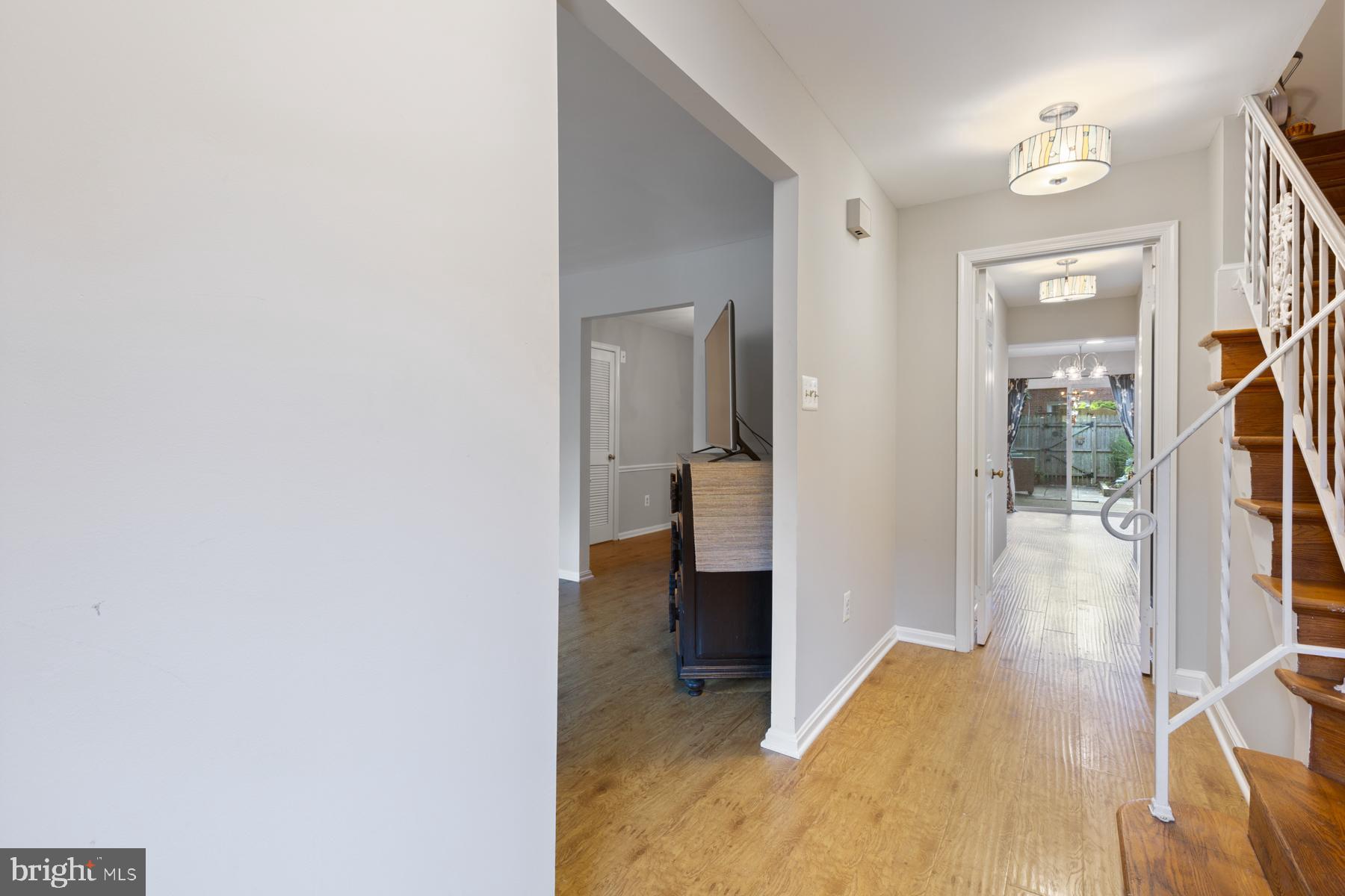 DUNN LORING HIGHLANDS - Residential