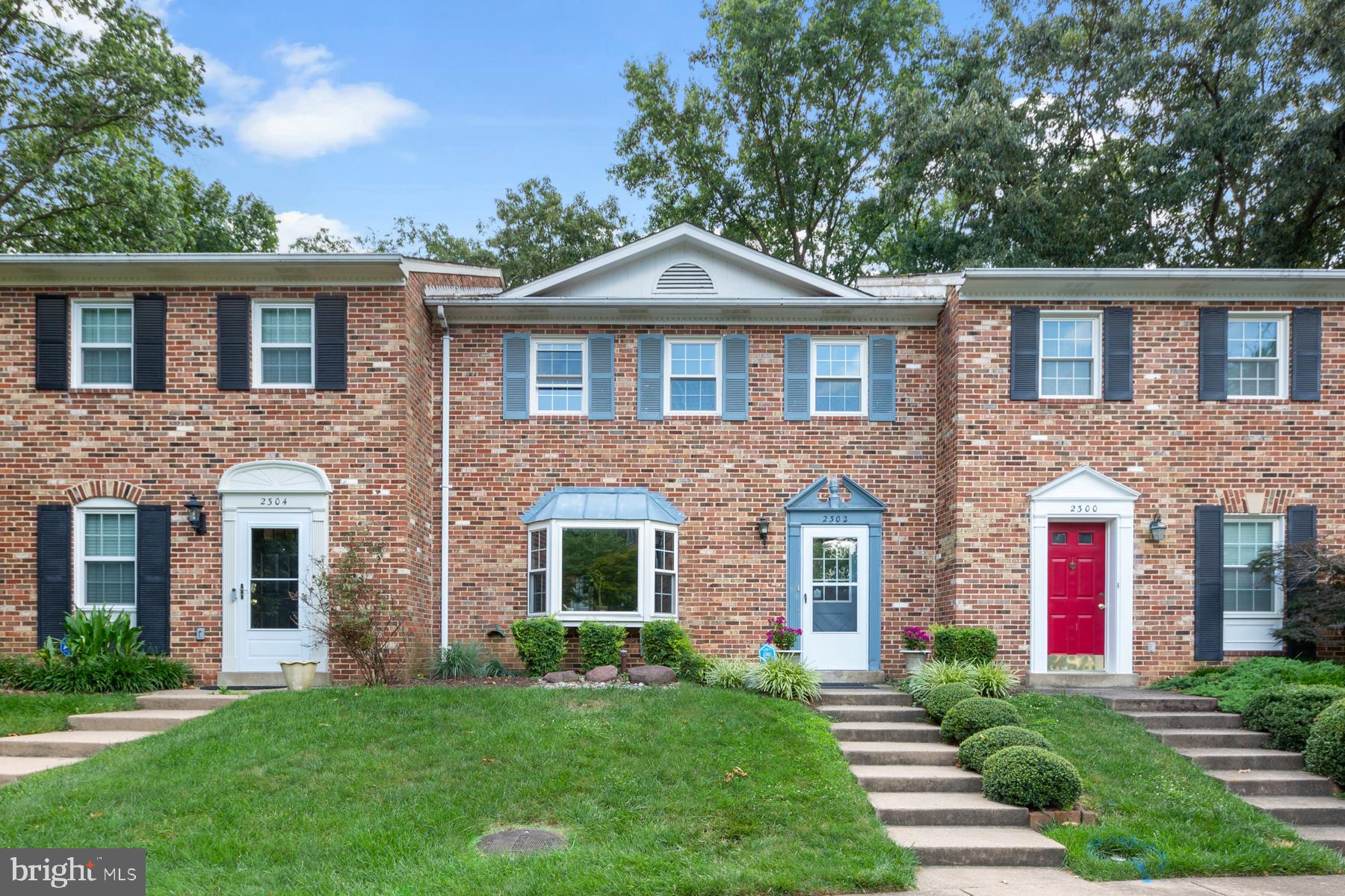 DUNN LORING HIGHLANDS - Residential