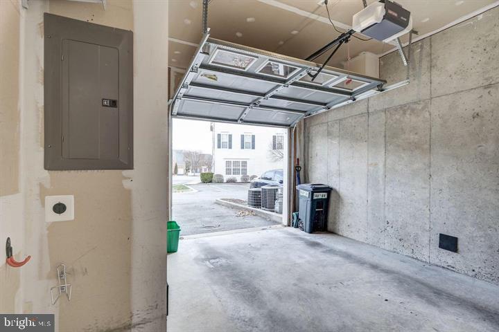 QUINCE ORCHARD PARK CODM - Residential Lease