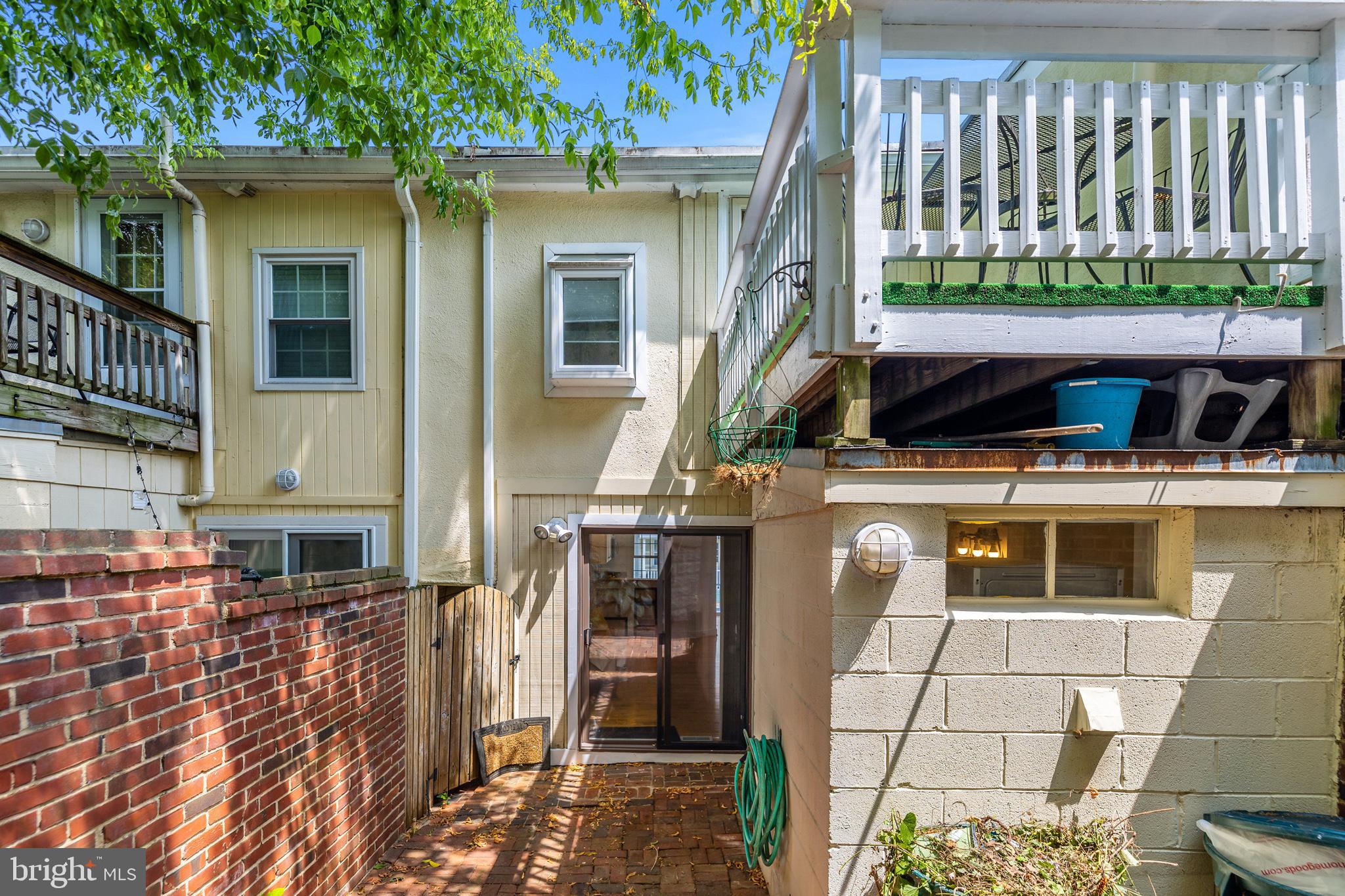 BRICKYARD HILL - Residential