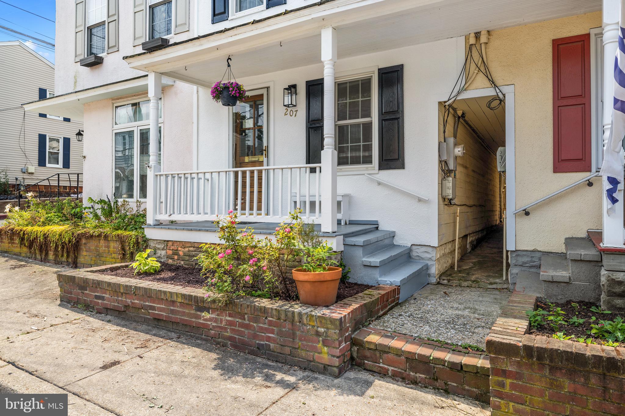 BRICKYARD HILL - Residential