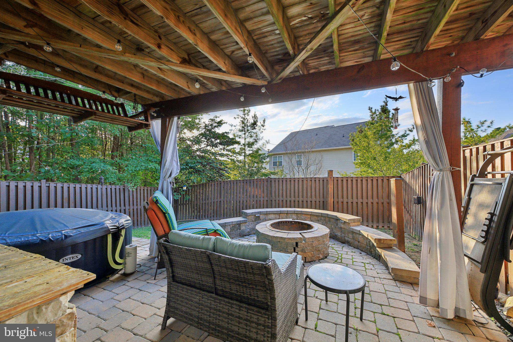 TANYARD SPRINGS - Residential