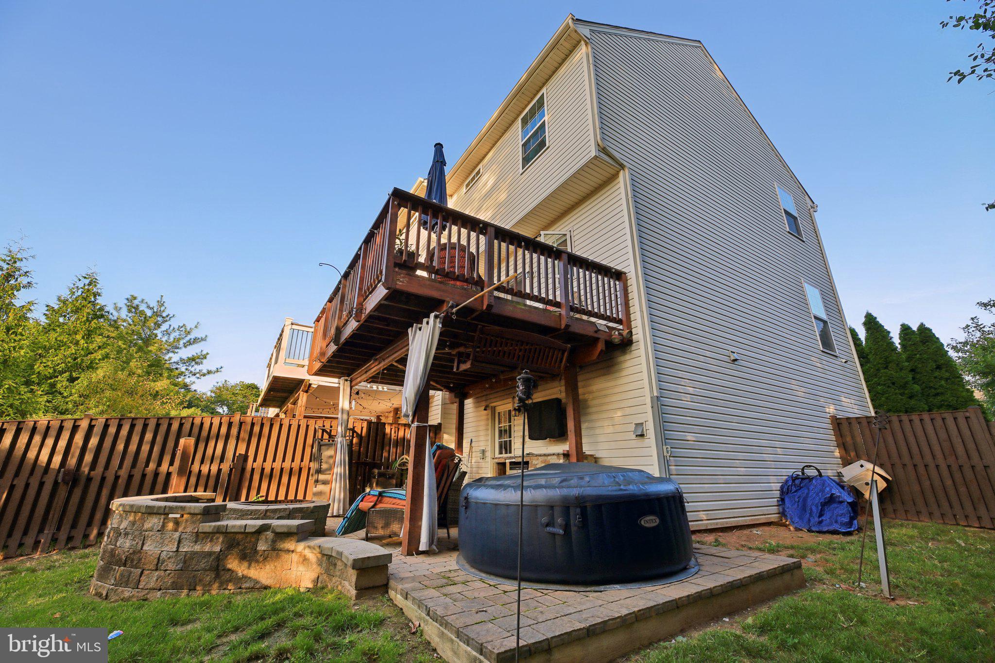 TANYARD SPRINGS - Residential