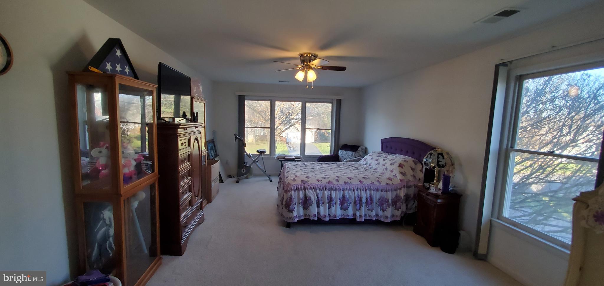 SEQUOIA ESTATES - Residential Lease