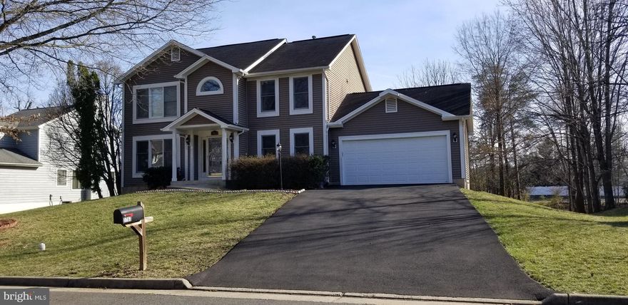 Welcome Home, Beautiful house for rent, 2 levels for rent only, main and upper level only. Rental does not include basement. Kitchen with stainless steel appliances, Eat in kitchen table space, Formal Dining Room, living Room with  gas fireplace , Family Room, 4 Bedrooms, 2.5 Baths, Huge Main Bedroom With Full Bath with soaking tub, Walk in Closet, Second Bedroom Private access door to second Full Bath, All New Light Fixtures, New Kitchen Ceramic tiles . Nice Deck  right off Kitchen looking to a nice leveled lot and trees for privacy, 2 car Garage with new door with plenty of parking on a new Drive Way. Big and beautiful level back yard. Conveniently located off Cardinal Dr, In Sought after  Sequioa Estates, close to shops, Restaurants, Potomac Mills, Leesylvania State Park, Quantico Marine Base. Easy access to 95 and Route 1 Owner is Virginia Licensed Real Estate Agent. Please follow CDC Covid 19 Guidelines.