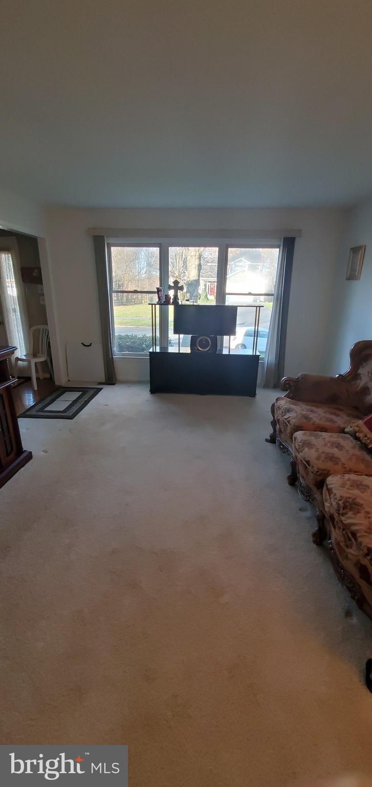 SEQUOIA ESTATES - Residential Lease