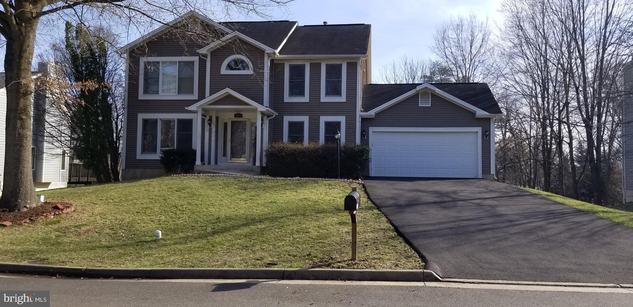 SEQUOIA ESTATES - Residential Lease