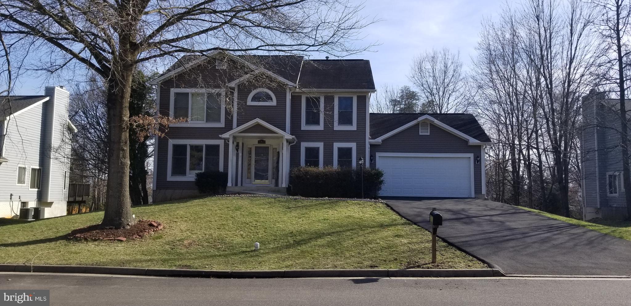 SEQUOIA ESTATES - Residential Lease