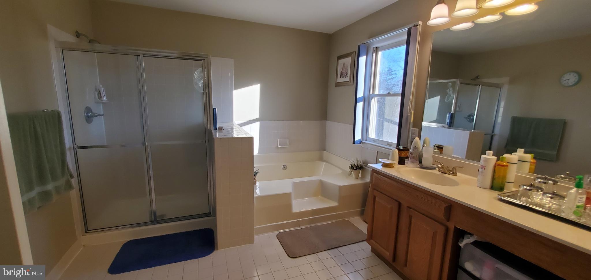 SEQUOIA ESTATES - Residential Lease