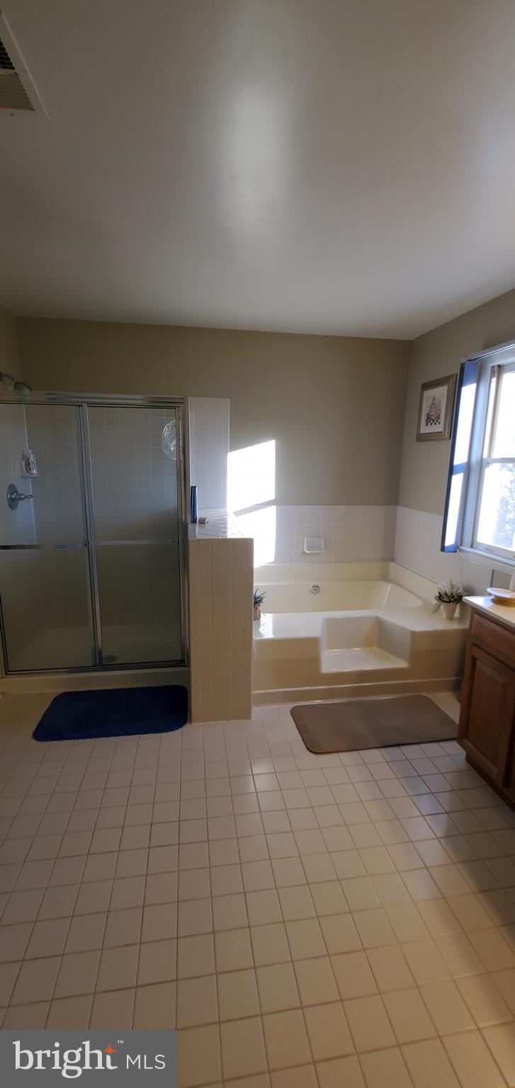 SEQUOIA ESTATES - Residential Lease