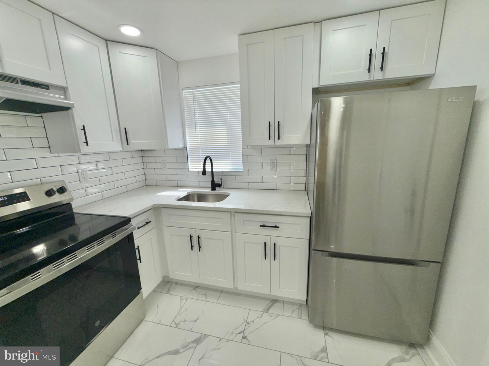 PHILADELPHIA - Residential