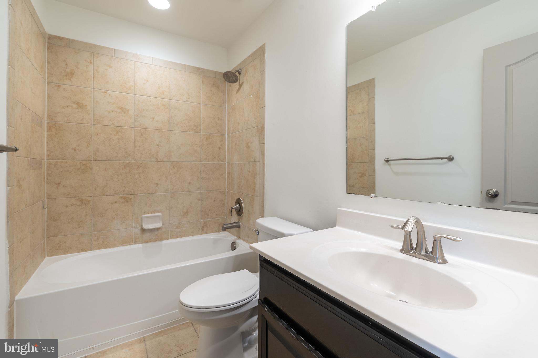 WHITE PLAINS - Residential Lease