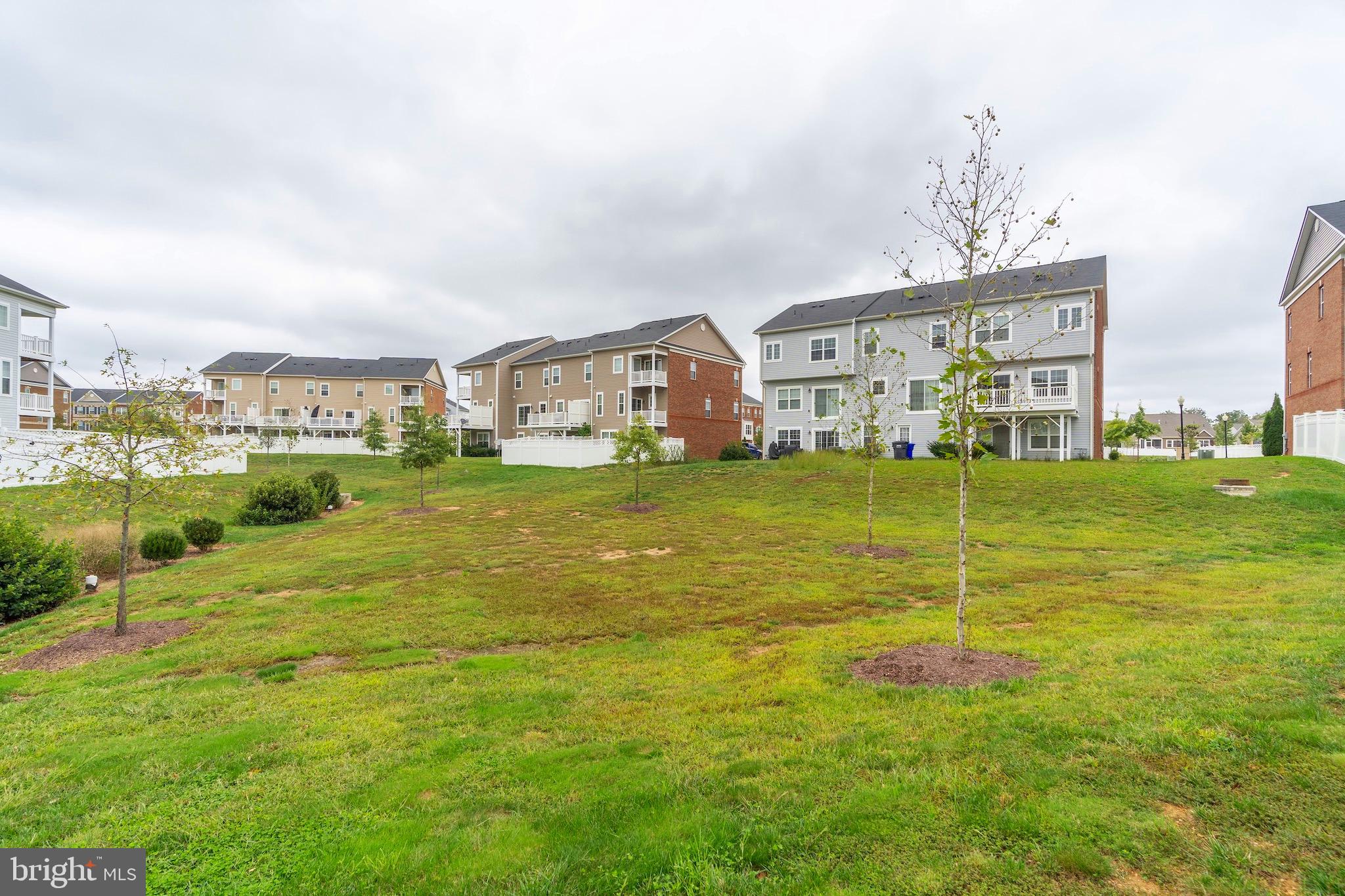 WHITE PLAINS - Residential Lease