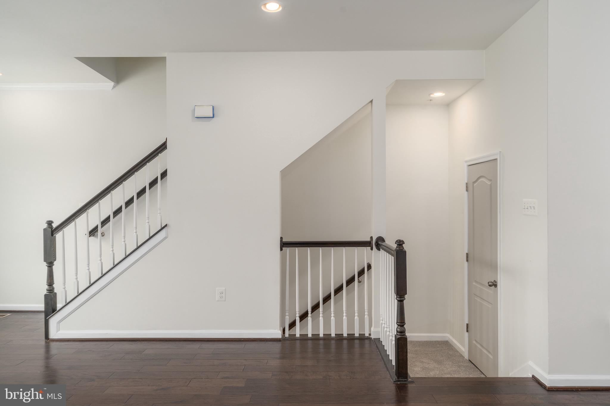 WHITE PLAINS - Residential Lease