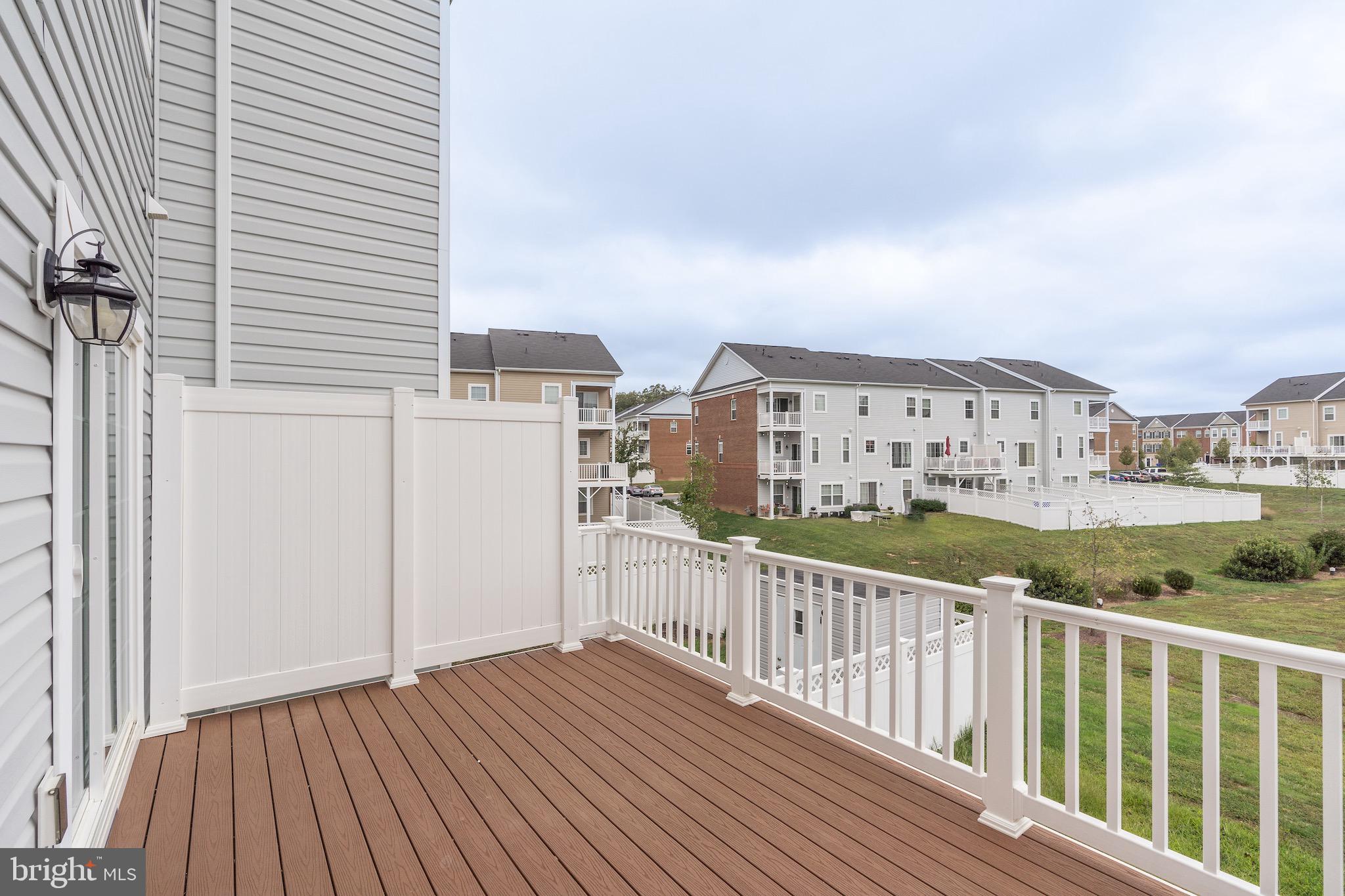 WHITE PLAINS - Residential Lease