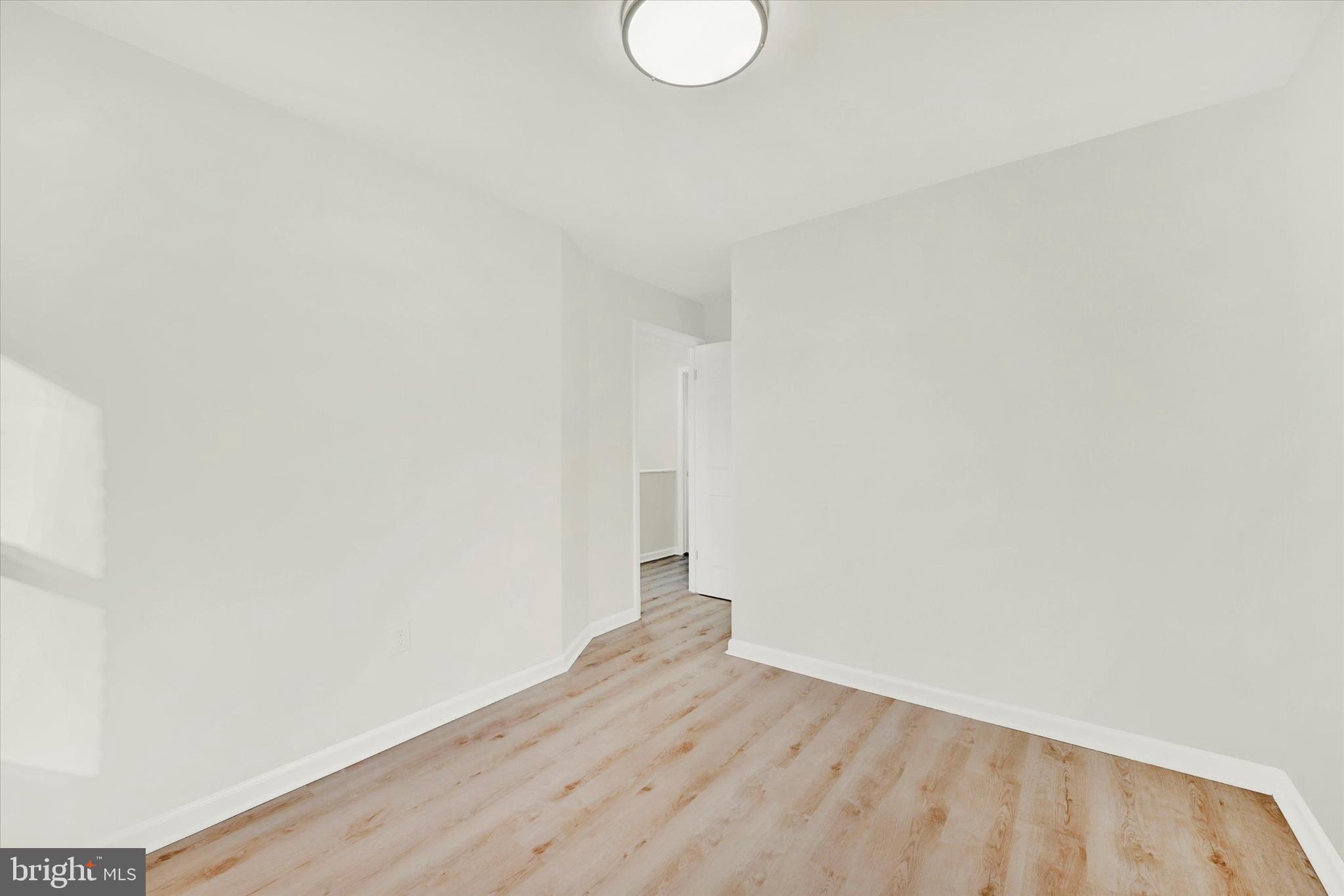 GRAY MANOR - Residential