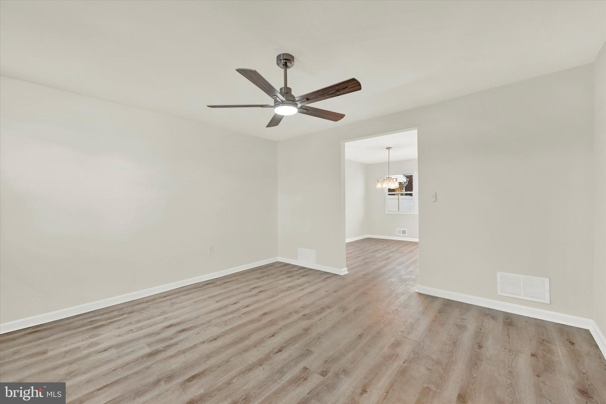 GRAY MANOR - Residential