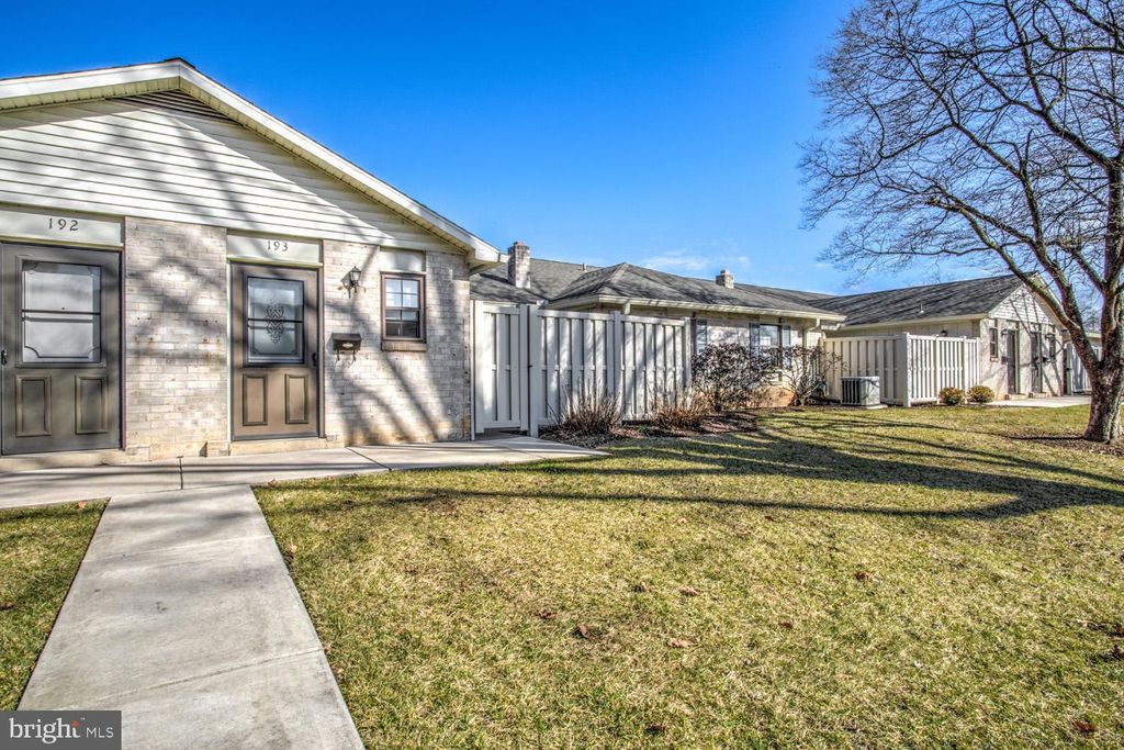 Photo of 193 Valleybrook Drive, Lancaster, PA 17601 (MLS # PALA2046848)