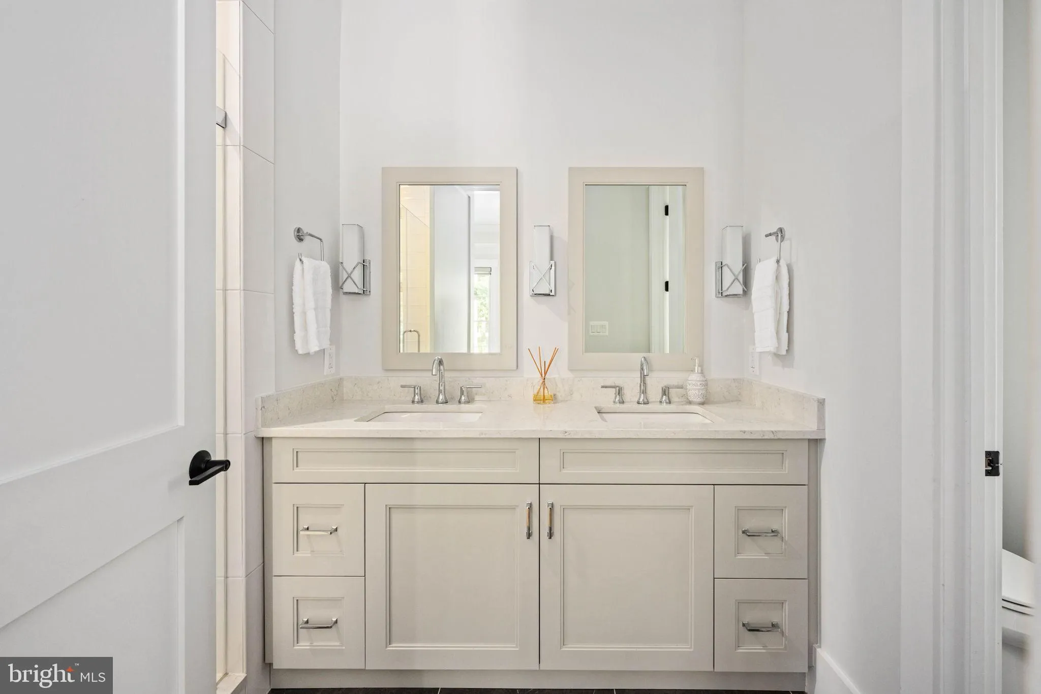 Spotsylvania, Virginia 22551, United States, 6 Bedrooms Bedrooms, ,7 BathroomsBathrooms,Residential,Active,149854