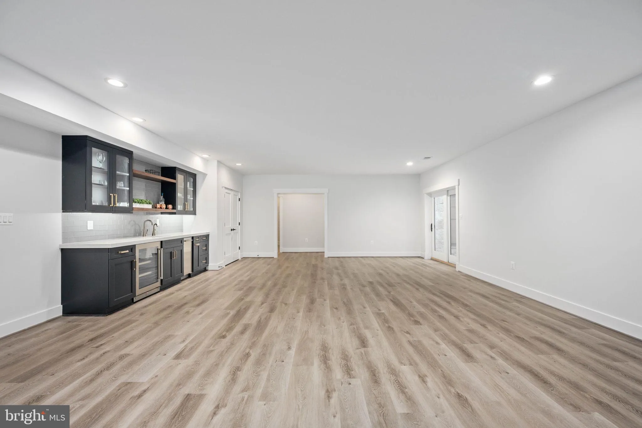 Spotsylvania, Virginia 22551, United States, 6 Bedrooms Bedrooms, ,7 BathroomsBathrooms,Residential,Active,149854