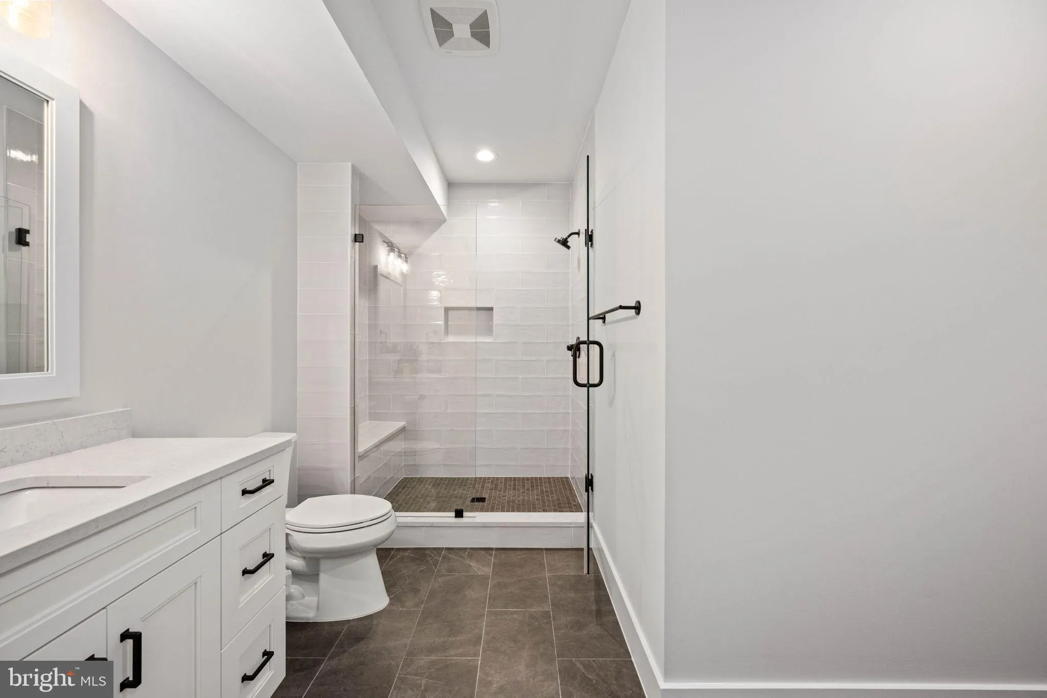 Spotsylvania, Virginia 22551, United States, 6 Bedrooms Bedrooms, ,7 BathroomsBathrooms,Residential,Active,149854