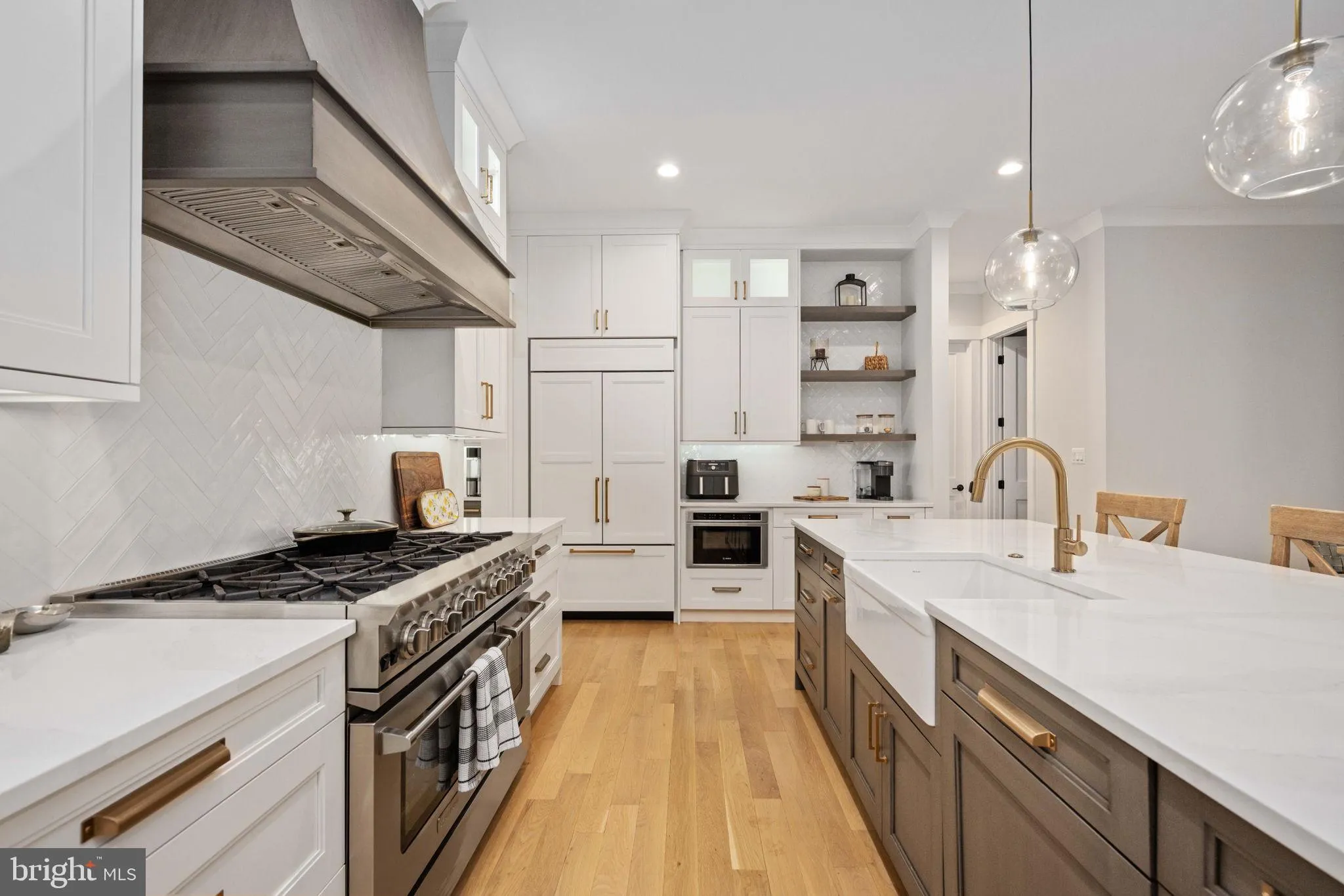 Spotsylvania, Virginia 22551, United States, 6 Bedrooms Bedrooms, ,7 BathroomsBathrooms,Residential,Active,149854